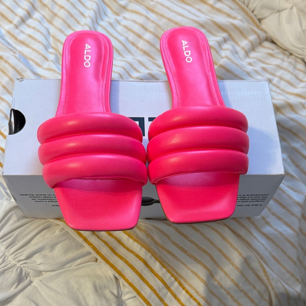 Aldo Fuchsia Women's Slide Sandals